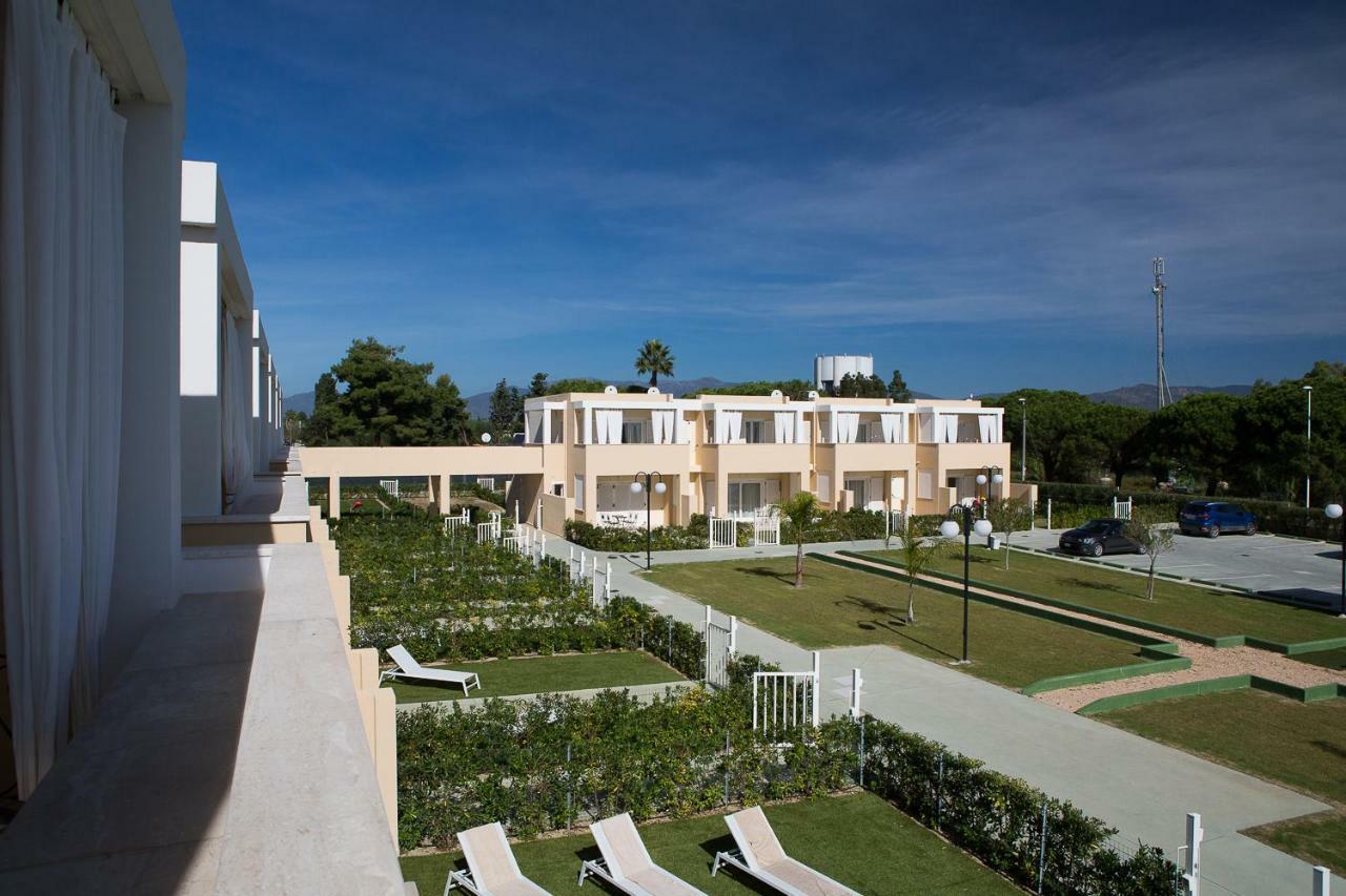Residence Mar Mediterraneo Quartu SantʼElena Exterior foto